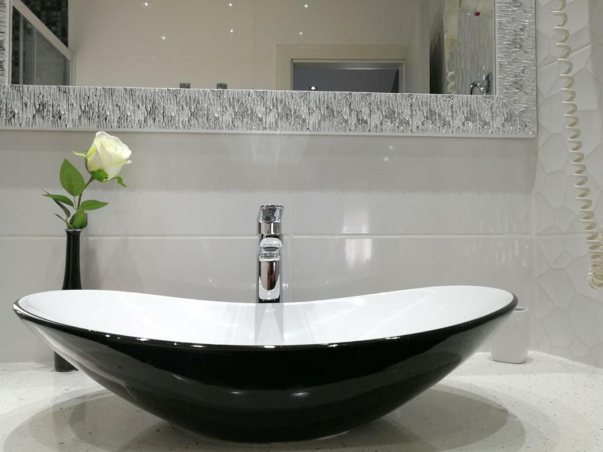 Palladium II City Center Apartments Makarska Esterno foto